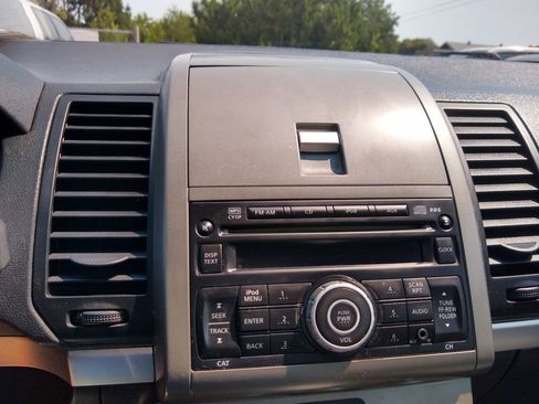 Used 2011 Nissan Sentra 2.0 S w/ Convenience Pkg image 33