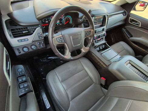 Used 2018 GMC Yukon Denali w/ Open Road Package image 10