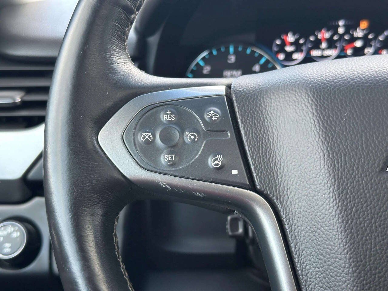 Used 2016 Chevrolet Tahoe LTZ AWD/4WD image 34