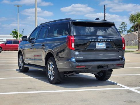 New 2026 Ford Expedition Max Active image 4