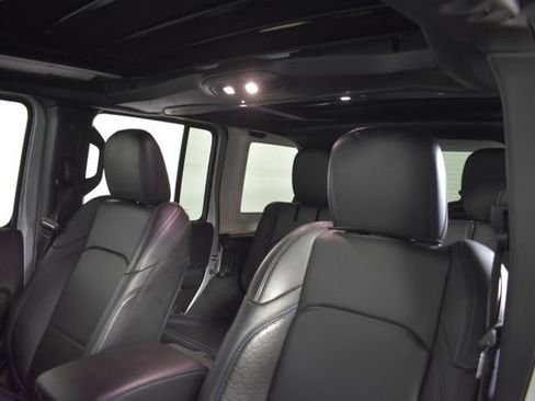 Used 2024 Jeep Wrangler High Altitude AWD/4WD image 10