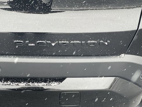 New 2026 GMC Terrain Elevation w/ Elevation Premium Package image 40