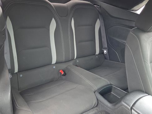 Certified 2022 Chevrolet Camaro LT RWD image 13