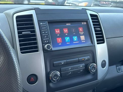 Used 2021 Nissan Frontier SV RWD image 19