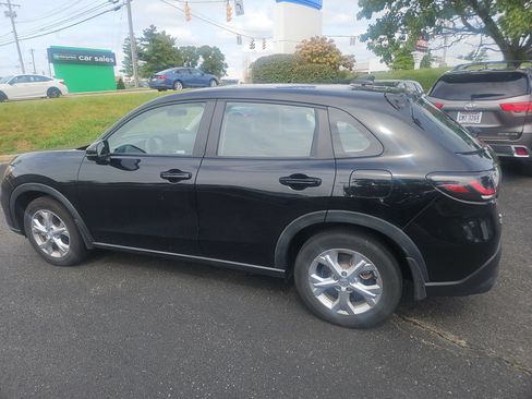Used 2024 Honda HR-V LX image 17