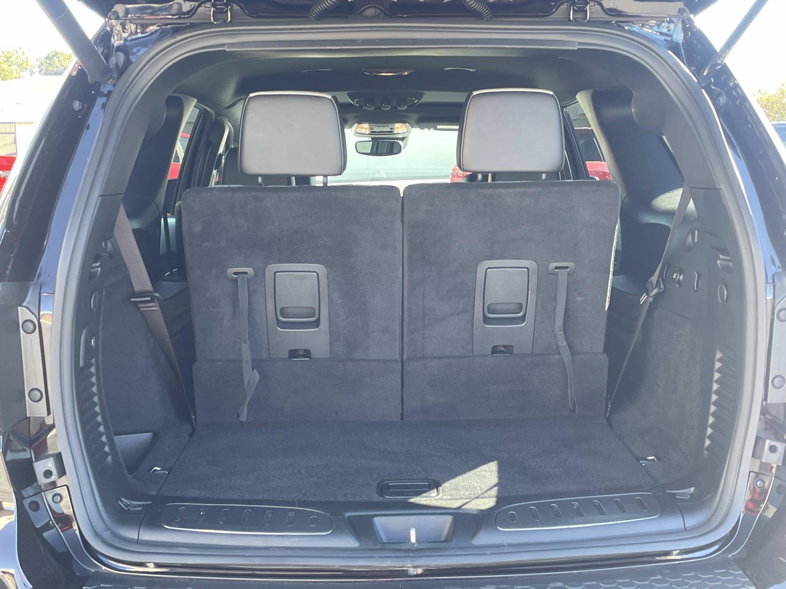 Used 2023 Dodge Durango GT RWD image 7