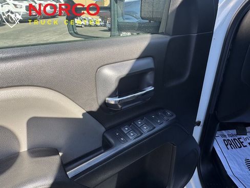 Used 2019 Chevrolet Silverado 2500 W/T w/ WT Convenience Package image 16