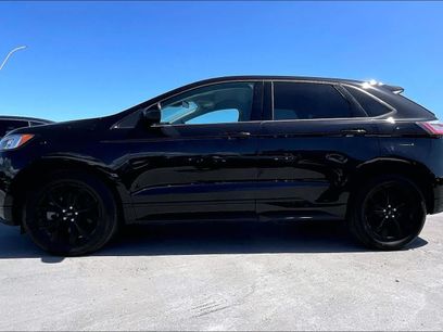 Certified 2024 Ford Edge SE w/ Black Appearance Package