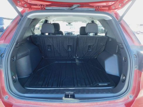 Used 2022 Chevrolet Equinox LT image 12