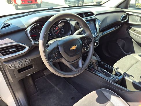 Used 2021 Chevrolet TrailBlazer LT w/ Convenience Package AWD/4WD image 31