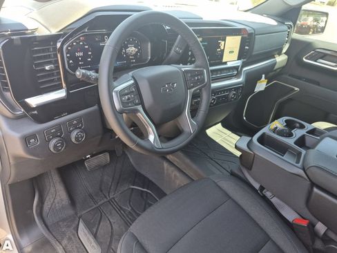 Used 2026 Chevrolet Silverado 1500 RST w/ RST Select Package AWD/4WD image 11