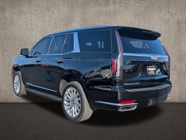 Used 2023 Cadillac Escalade Premium Luxury w/ LPO, Floor Liner Package AWD/4WD image 5