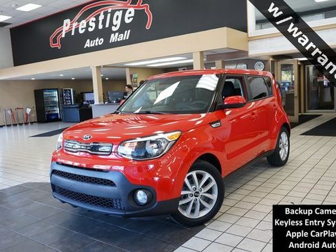 Used 2019 Kia Soul + image 1