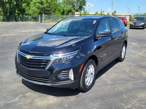 Used 2022 Chevrolet Equinox LT w/ Driver Convenience Package AWD/4WD image 5