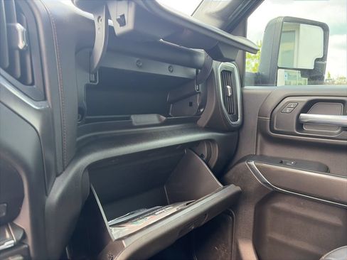 Used 2022 GMC Sierra 2500 AT4 AWD/4WD image 21