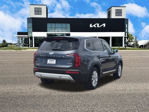 Used 2020 Kia Telluride LX AWD/4WD image 5