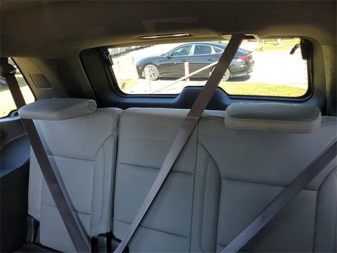 Used 2024 Chevrolet Tahoe LT image 31