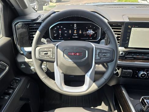 New 2026 GMC Sierra 1500 Elevation AWD/4WD image 12