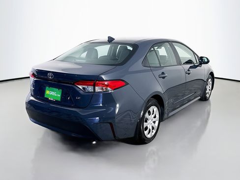 Used 2025 Toyota Corolla LE image 10