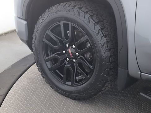 Used 2021 GMC Sierra 1500 Elevation w/ Preferred Package AWD/4WD image 13