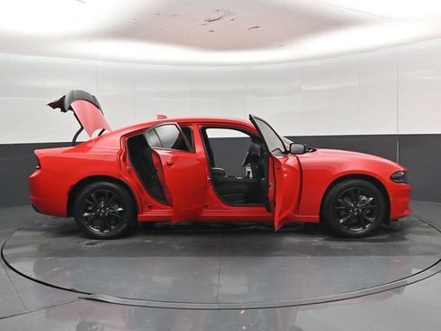 Used 2022 Dodge Charger SXT w/ Blacktop Package AWD/4WD image 57