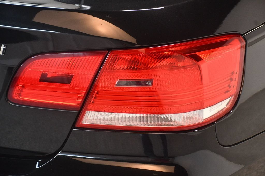 Used 2008 BMW 328i Convertible RWD image 13