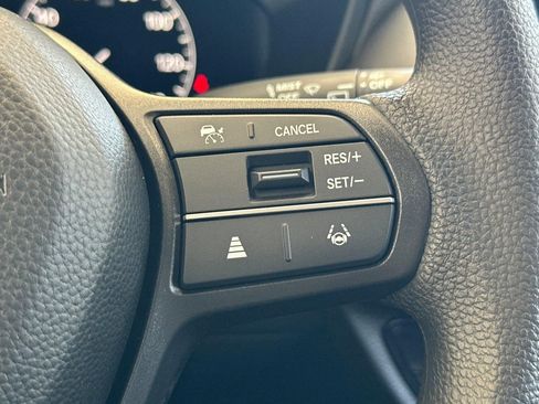 New 2026 Honda HR-V LX image 30