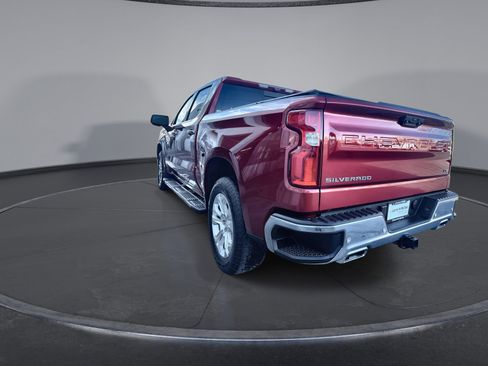 Used 2023 Chevrolet Silverado 1500 LTZ w/ Technology Package AWD/4WD image 12