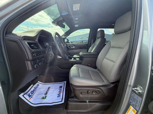 Used 2024 Chevrolet Tahoe LT w/ LT Signature Package AWD/4WD image 10