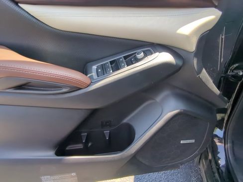 Used 2019 Subaru Ascent Touring AWD/4WD image 10