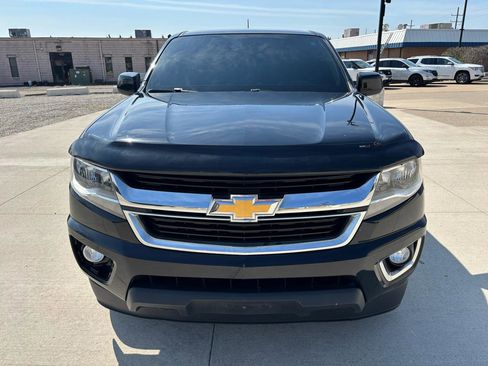 Used 2017 Chevrolet Colorado LT w/ LT Convenience Package image 4