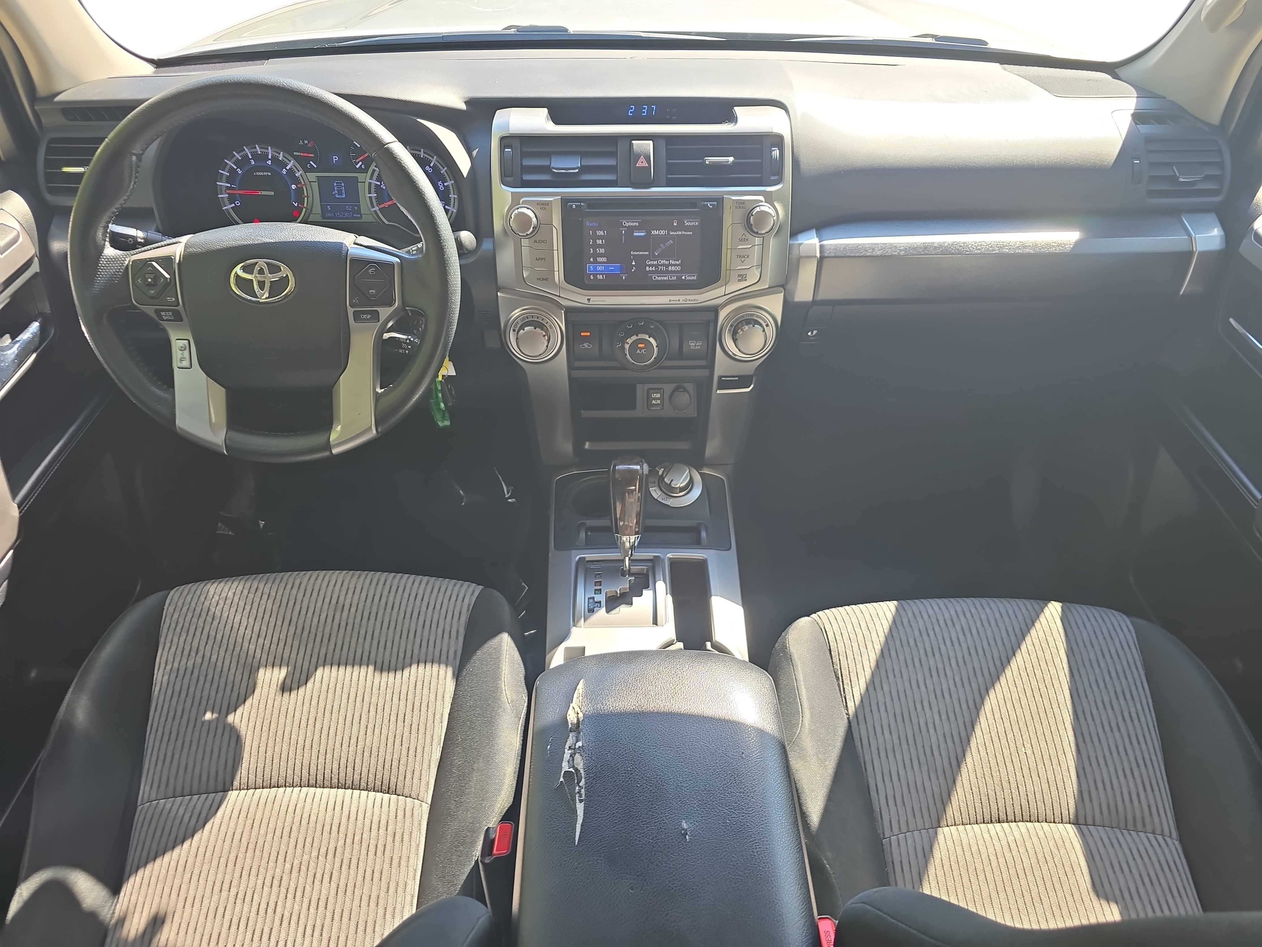 Used 2017 Toyota 4Runner SR5 AWD/4WD image 9