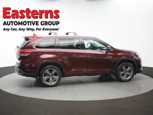 Used 2019 Toyota Highlander Limited Platinum AWD/4WD image 49