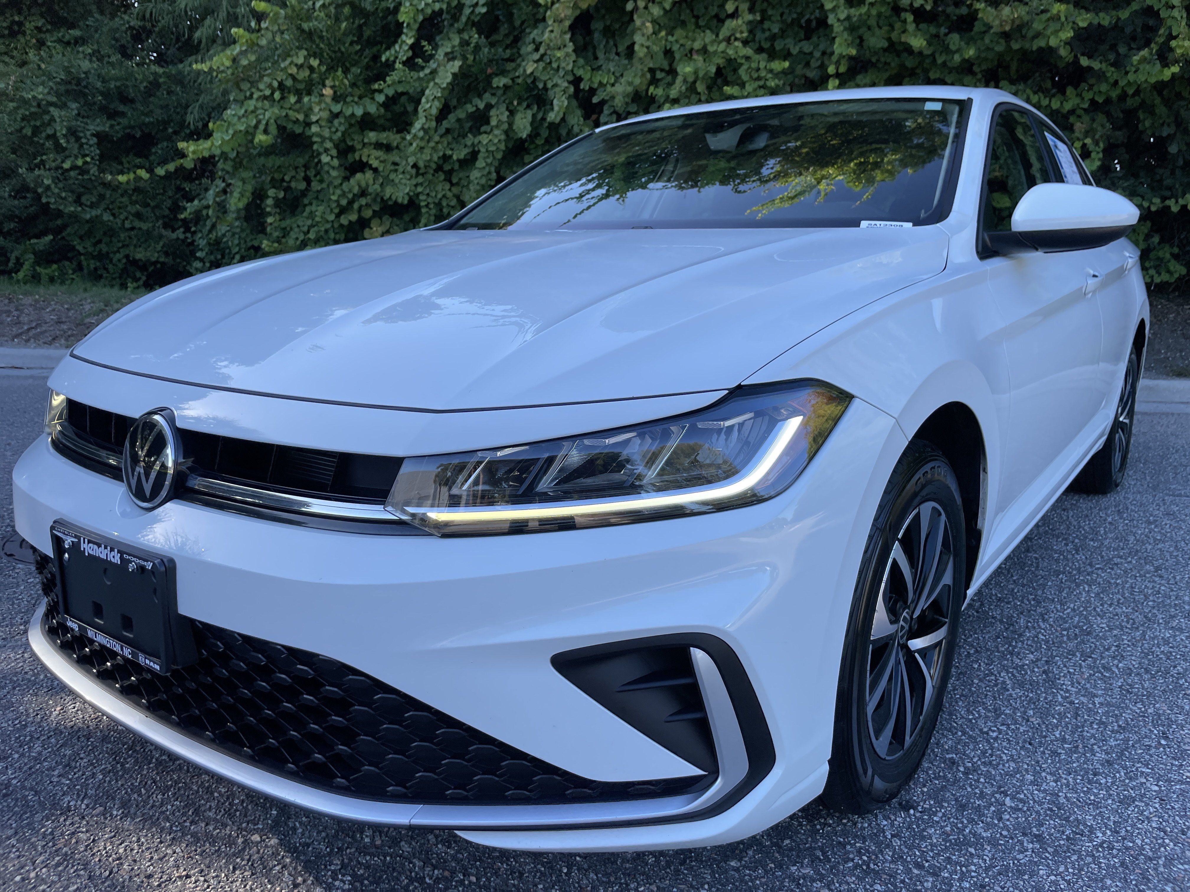 Used 2025 Volkswagen Jetta S FWD image 5