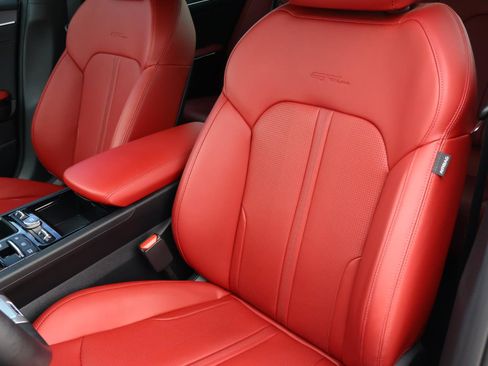 Used 2025 Kia K5 GT-Line w/ GT-Line Premium Package image 13