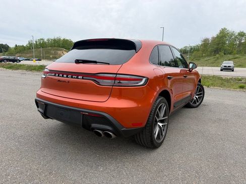 Used 2022 Porsche Macan S AWD/4WD image 3