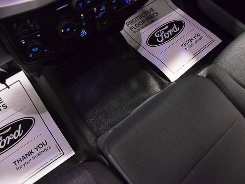 New 2026 Ford F250 XL w/ XL Chrome Package image 22