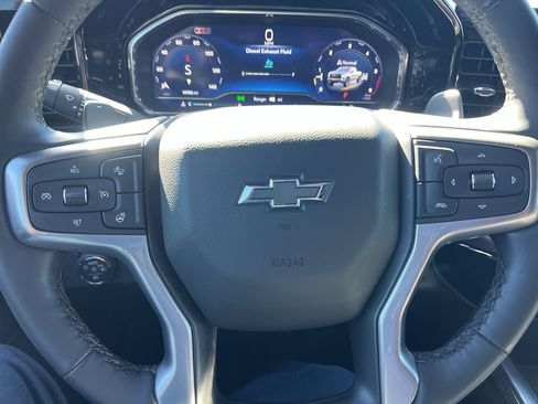 Used 2024 Chevrolet Silverado 1500 LT Trail Boss image 18