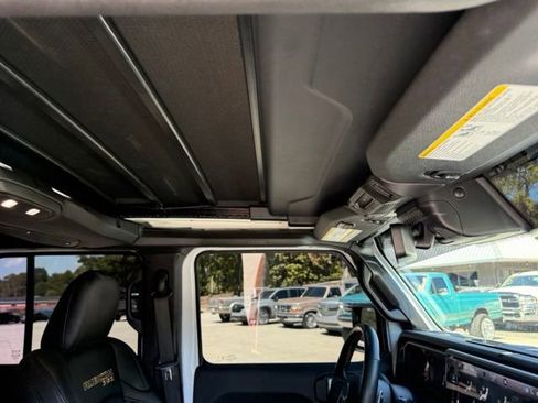 Used 2024 Jeep Wrangler Unlimited Rubicon 392 AWD/4WD image 99