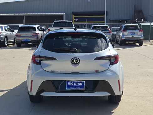 Used 2026 Toyota Corolla SE FWD image 5
