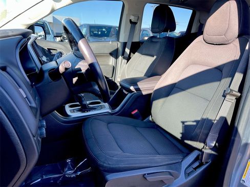 Certified 2022 Chevrolet Colorado LT w/ LT Convenience Package image 16