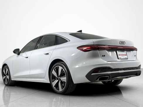 Used 2025 Audi A5 2.0T Premium Plus w/ Premium Plus AWD/4WD image 3