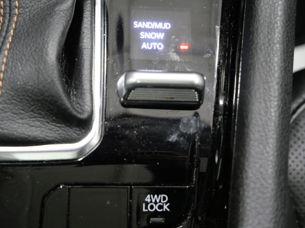 Used 2022 Jeep Compass Limited w/ Elite Group AWD/4WD image 22