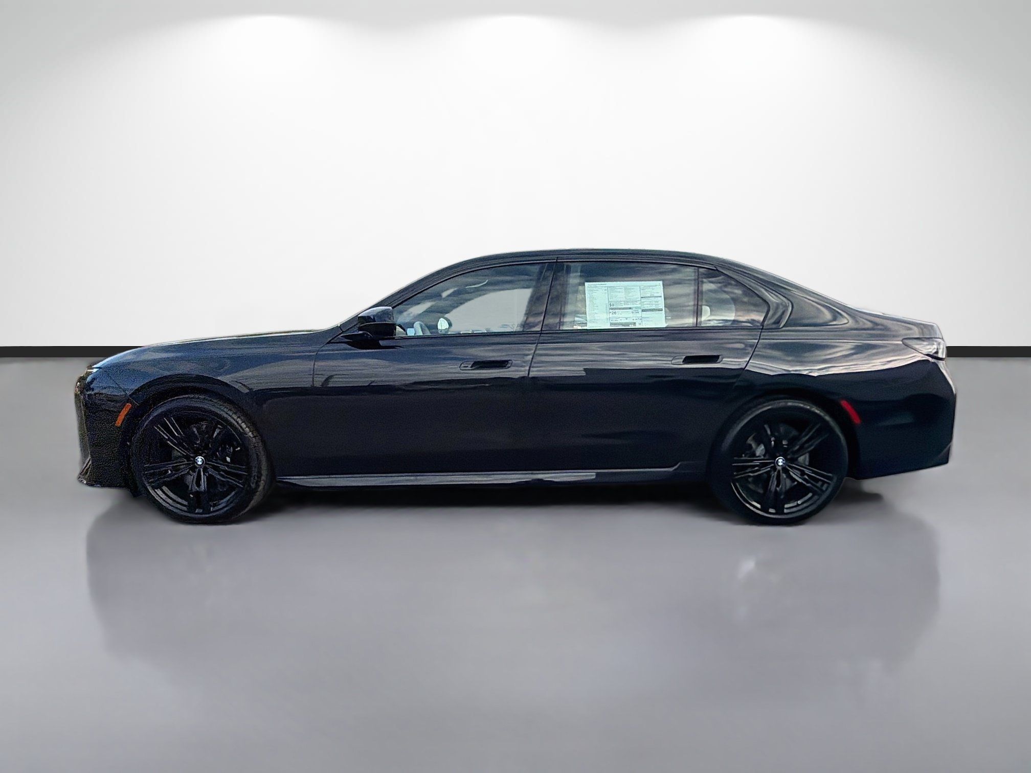 New 2027 BMW 740i w/ Executive Package RWD image 6