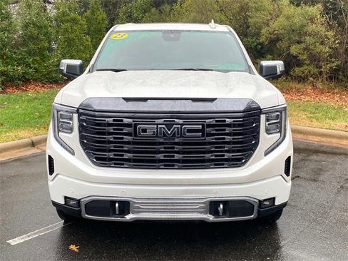 Used 2023 GMC Sierra 1500 Denali Ultimate image 2