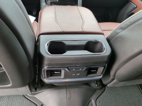 Used 2025 GMC Sierra 1500 Denali Ultimate AWD/4WD image 42