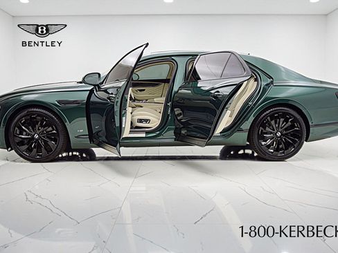 Certified 2022 Bentley Flying Spur V8 AWD/4WD image 5
