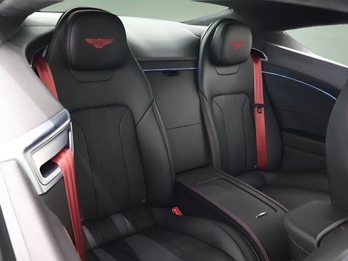 Used 2022 Bentley Continental GT AWD/4WD image 18