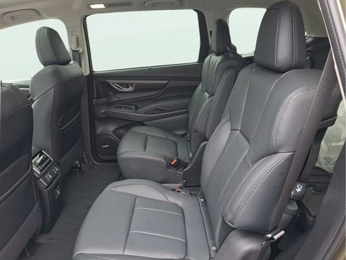 Used 2026 Subaru Ascent Touring AWD/4WD image 6