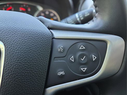 Used 2021 GMC Acadia SLT w/ LPO, Floor Liner Package image 20